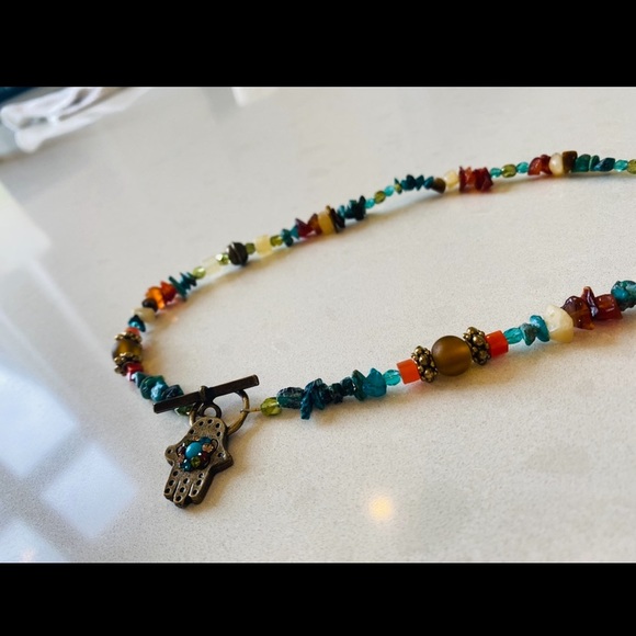 Multicolored stone necklace - Picture 2 of 4